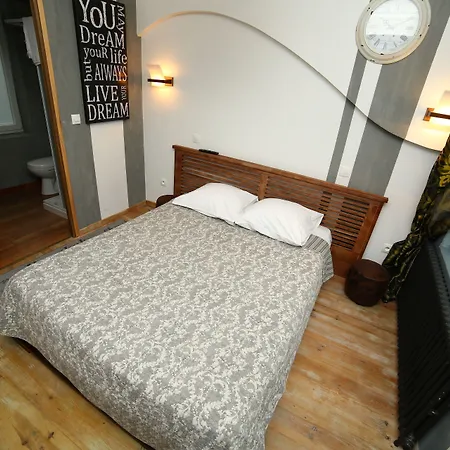 Hotel De France Tey Resort Hotel 2*