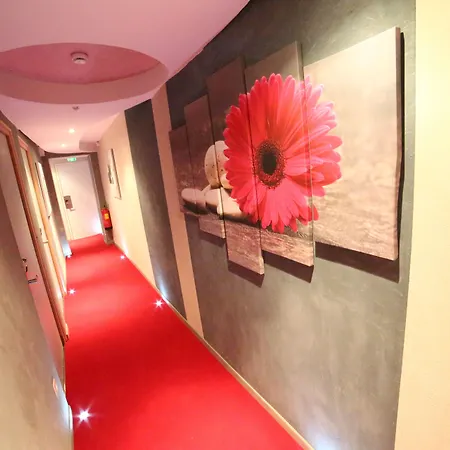 Hotel De France Tey Resort 2*