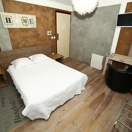 Hotel De France Tey Resort Hotel