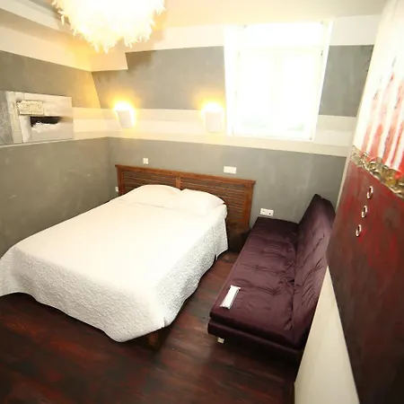 Hotell De France Tey